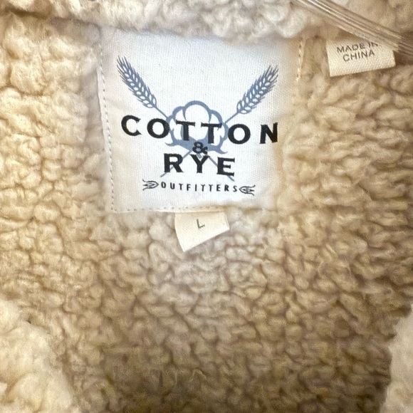 Cotton & Rye Aztec Sherpa Line Jacket - Picture 3 of 6